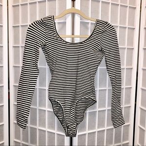👑AMERICAN APPAREL - Striped bodysuit
